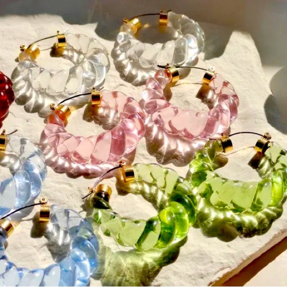 Geometric Twist Circle Hoop Earrings